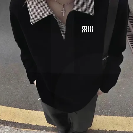 ミュウミュウ パーカー