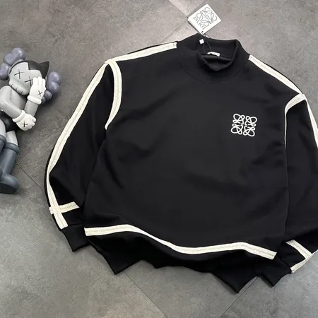 ロエベ パーカー