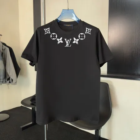 ルイヴィトン Tシャツ
