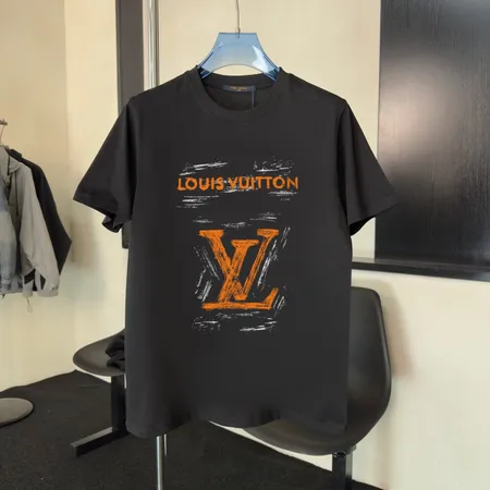 ルイヴィトン Tシャツ