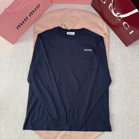 ミュウミュウ パーカー