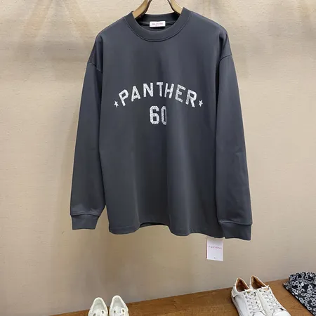 ヴァレンティノ パーカー