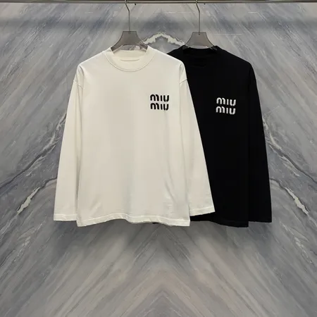 ミュウミュウ Tシャツ