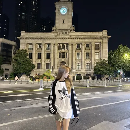 アディダス Tシャツ