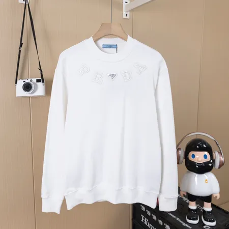 プラダ パーカー