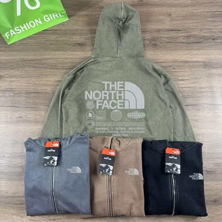 ノースフェイス パーカー