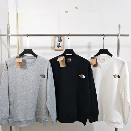 ノースフェイス パーカー