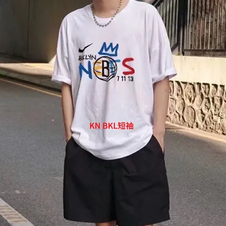 ナイキ Tシャツ