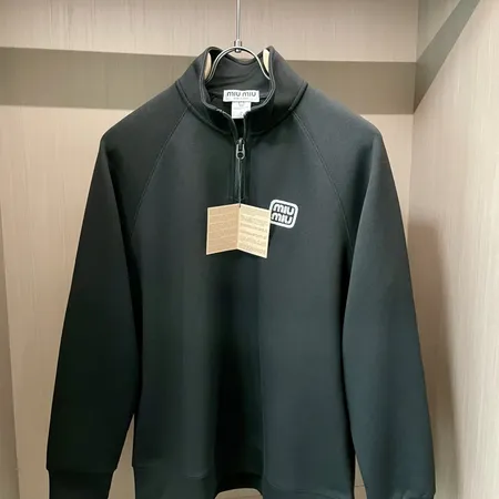 ミュウミュウ パーカー