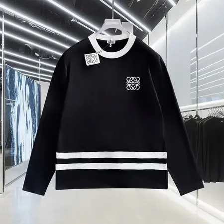 ロエベ Tシャツ