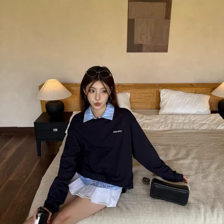 ミュウミュウ パーカー