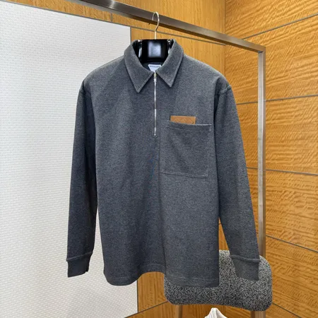 ボッテガ ヴェネタ パーカー