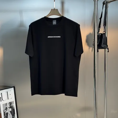 アルマーニ Tシャツ
