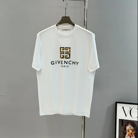 ジバンシィ Tシャツ