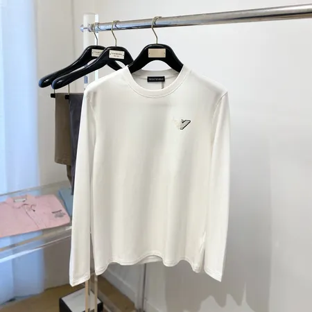 アルマーニ パーカー