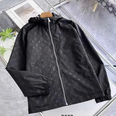 ルイヴィトン ジャケット