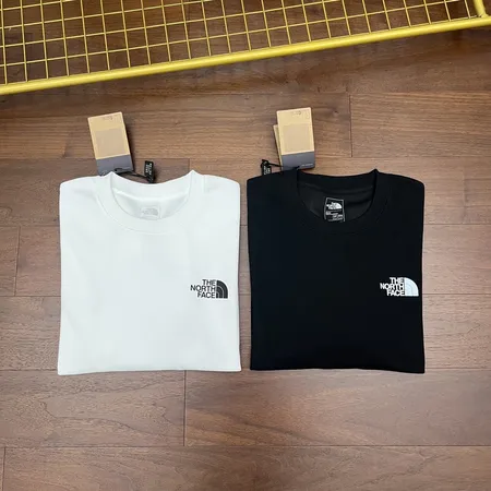 ノースフェイス パーカー