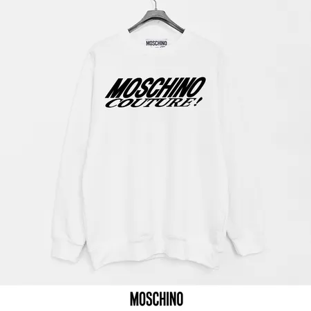 モスキーノ パーカー