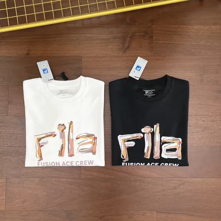 フィラ パーカー