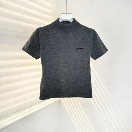 ミュウミュウ Tシャツ