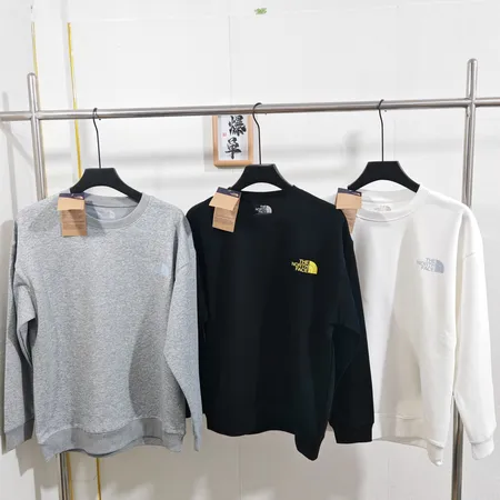 ノースフェイス パーカー