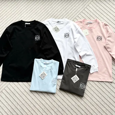 ロエベ パーカー