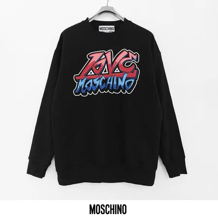 モスキーノ パーカー