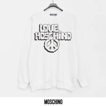 モスキーノ パーカー