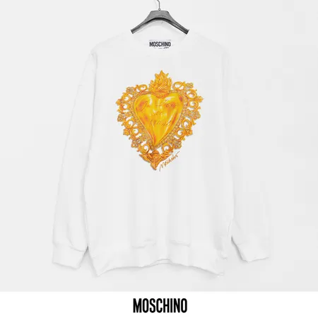 モスキーノ パーカー