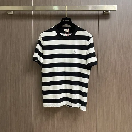 セリーヌ Tシャツ