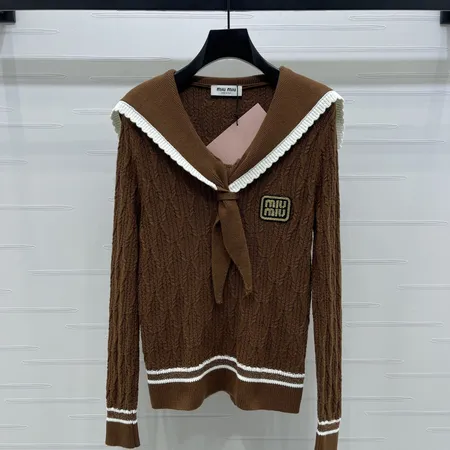 ミュウミュウ Tシャツ