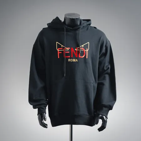 フェンディ パーカー