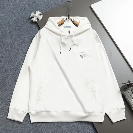 プラダ パーカー