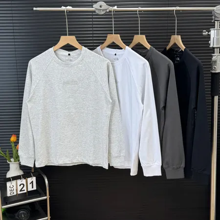 ノースフェイス パーカー