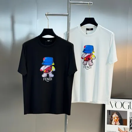 フェンディ Tシャツ