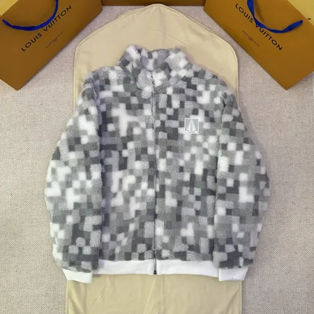 ルイヴィトン ジャケット