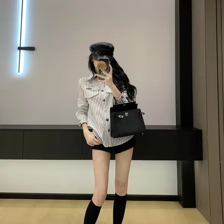 ミュウミュウ シャツ