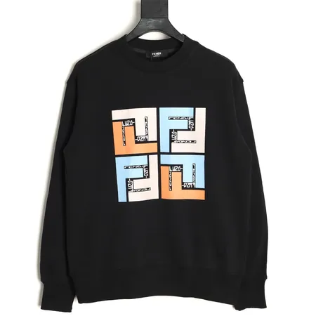 フェンディ パーカー