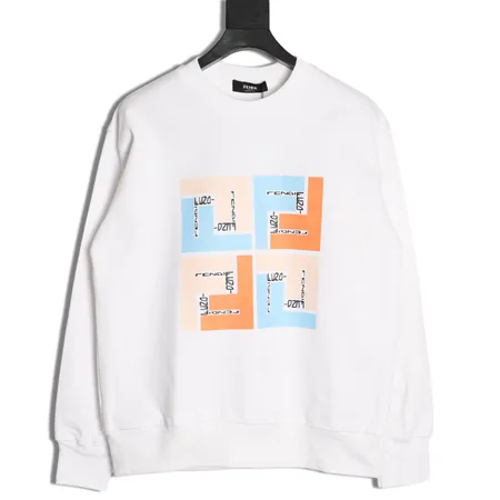 フェンディ パーカー