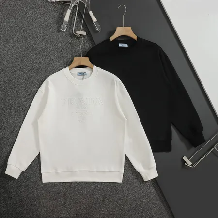 プラダ パーカー