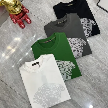 ヴェルサーチ パーカー