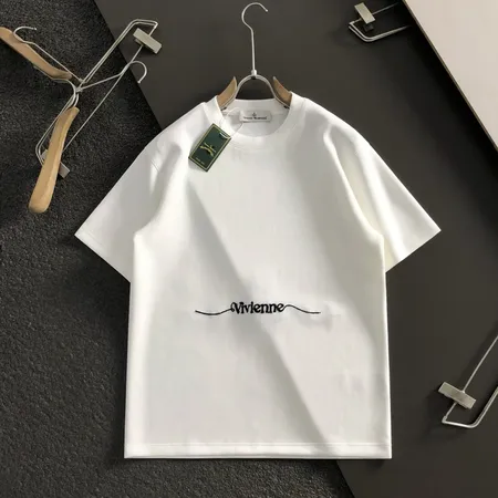 ヴィヴィアン・ウエストウッド Tシャツ