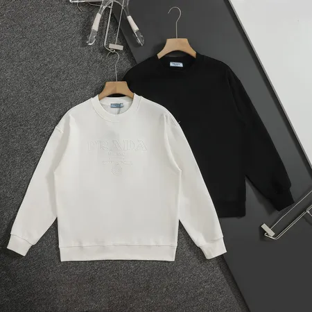 プラダ パーカー