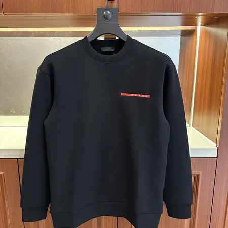 プラダ パーカー