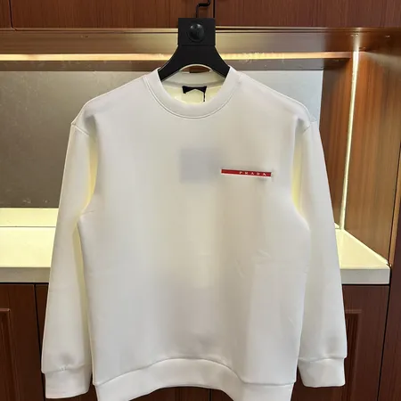 プラダ パーカー