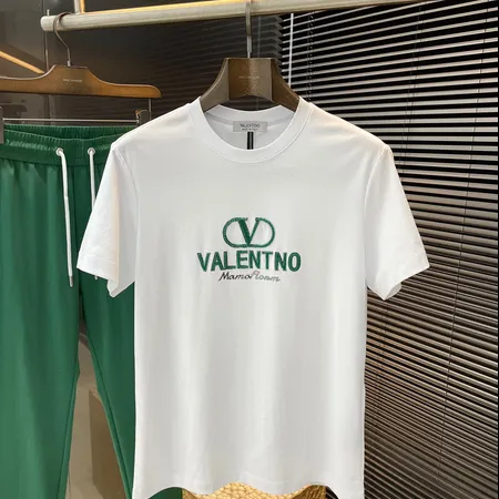 ヴァレンティノ Tシャツ