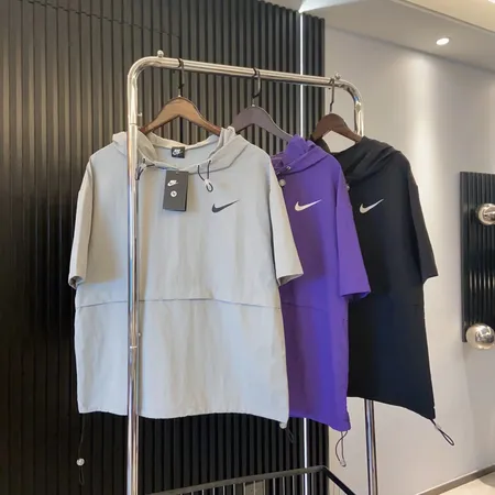 ナイキ Tシャツ