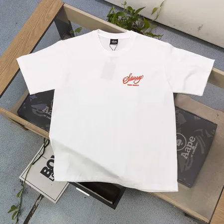 ステューシー Tシャツ