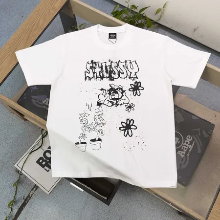 ステューシー Tシャツ