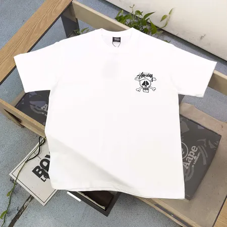 ステューシー Tシャツ